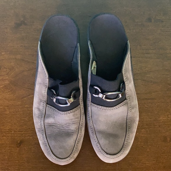 Aerosol Gray Suede Clog - Picture 3 of 4